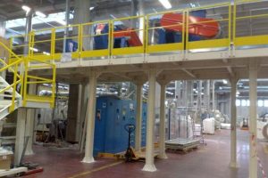 Etaj intermediar metalic solid